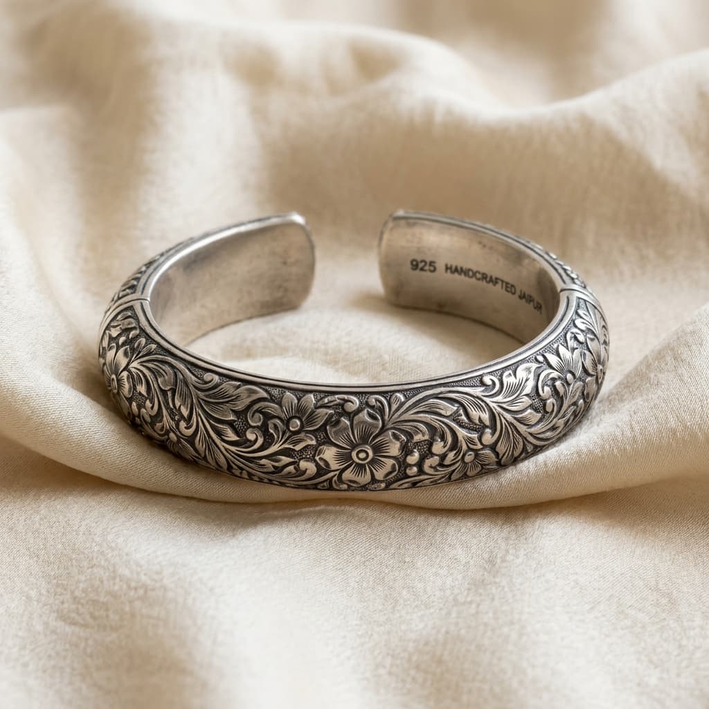 Heritage Silver Bangle